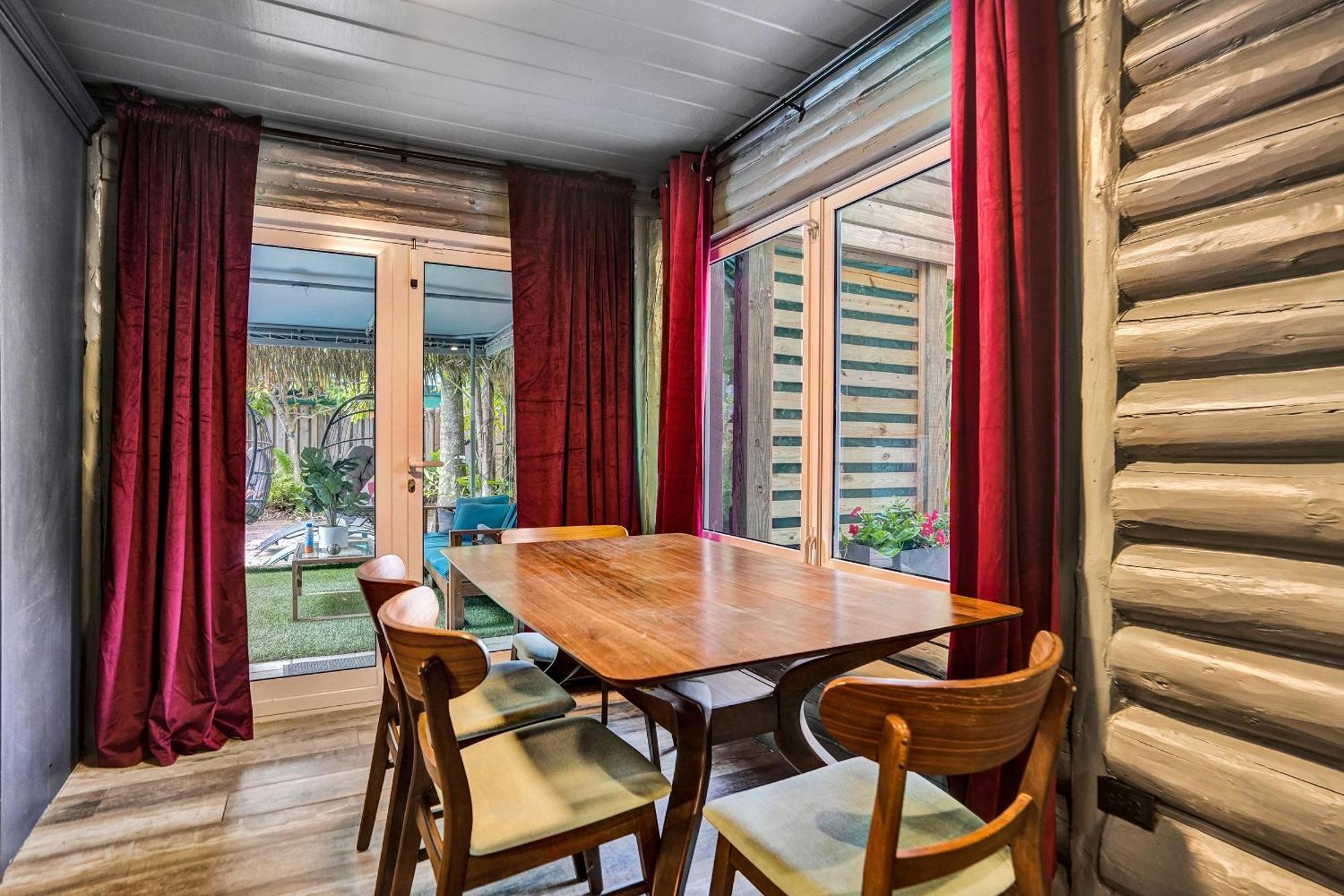 Kiki Grand Suite - Men'S Clothing Optional Guest Houses ฟอร์ต ลอเดอร์เดล ภายนอก รูปภาพ